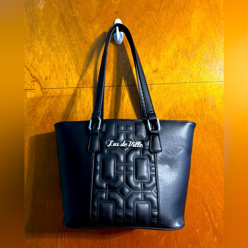 Lux de Ville Palm Springs tote in matte black